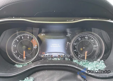 2019 Jeep Cherokee Trailhawk from USA, damaged, VIN 1C4PJMBX6KD427062